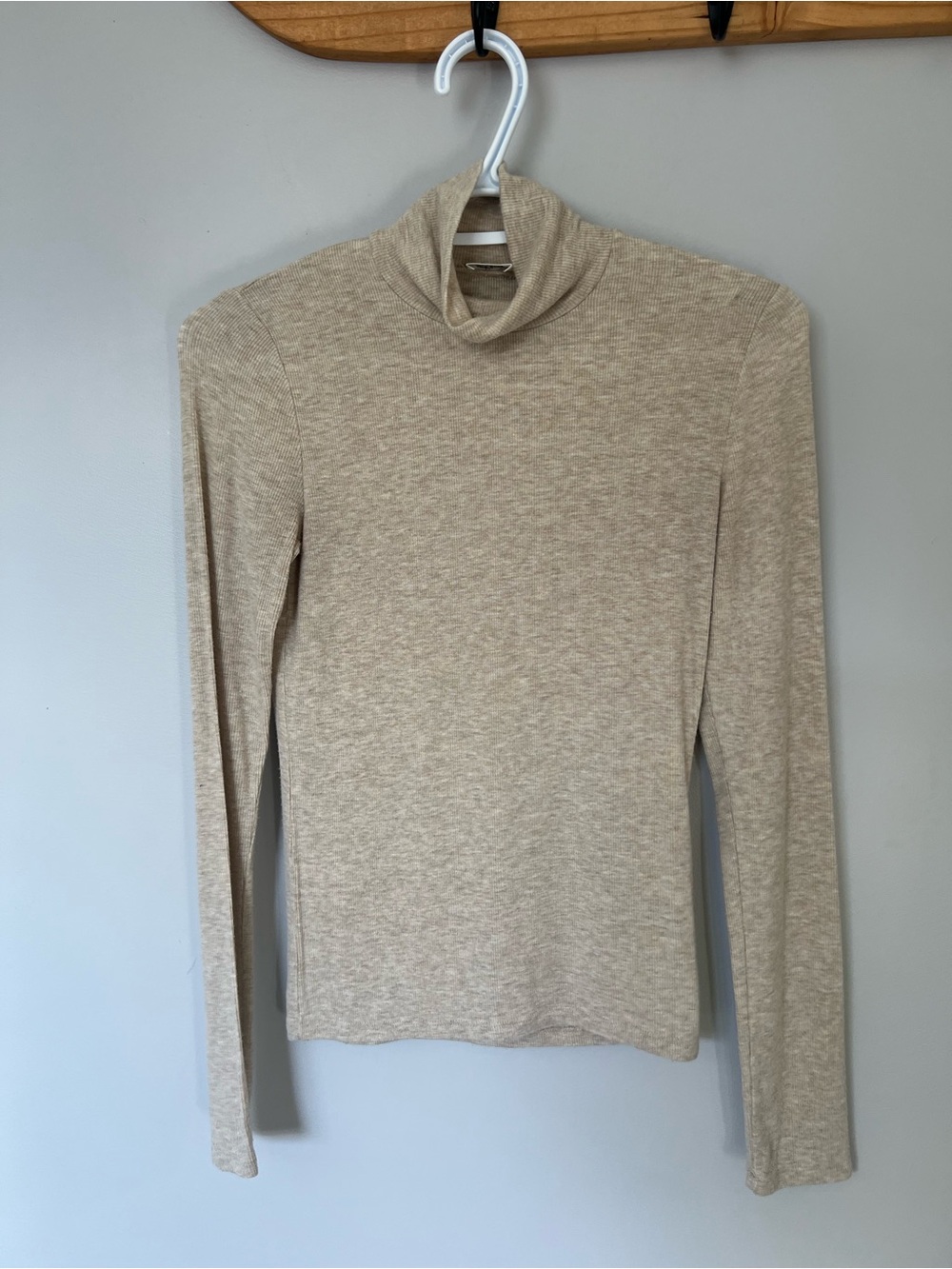 Wilfred Only Turtleneck - Heather Oatmeal